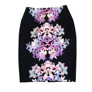 MOSSIMO Black Floral Print Skirt Sz 2